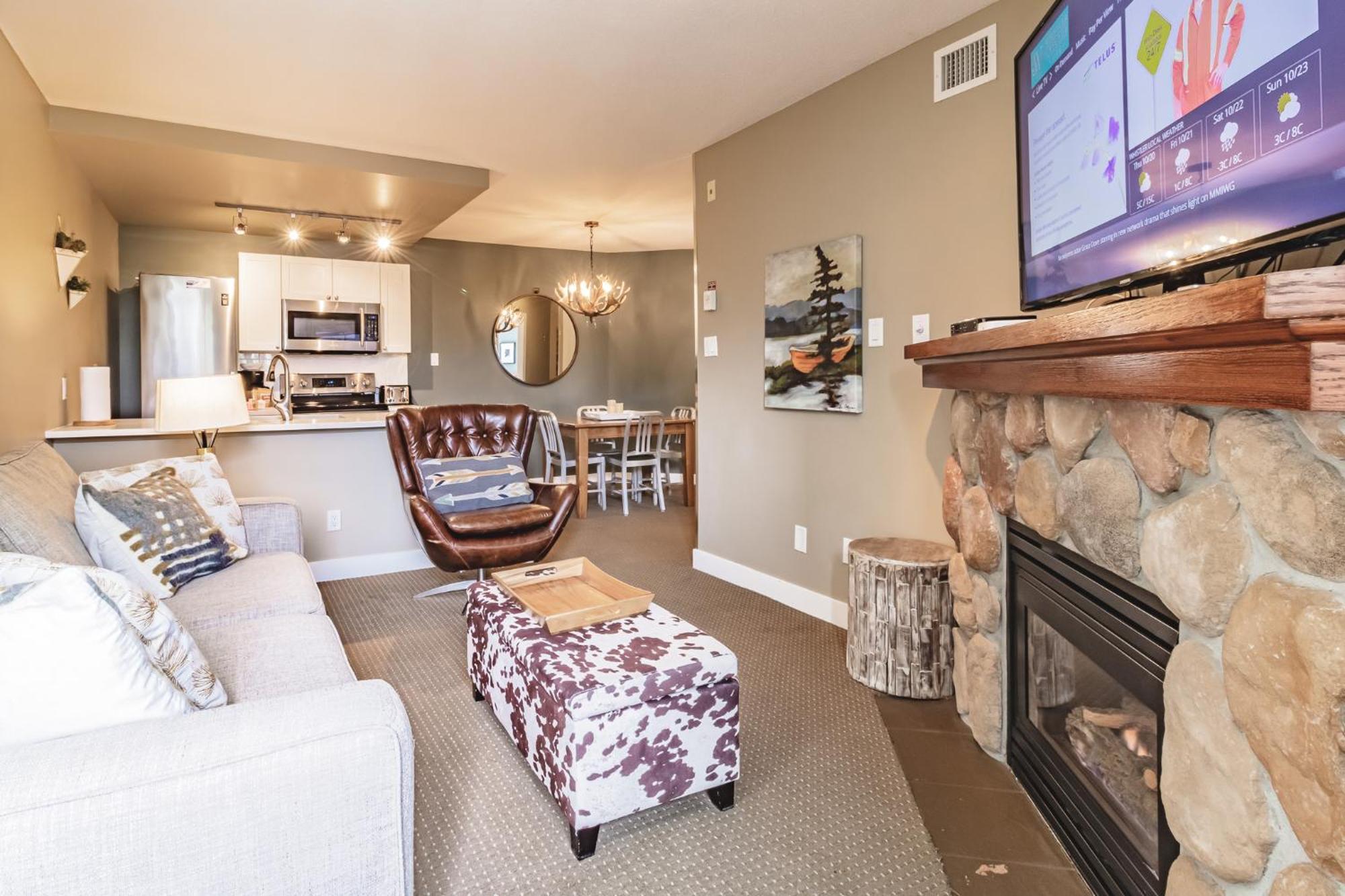 Cascade Lodge By Elevate Vacations Уистлер Экстерьер фото
