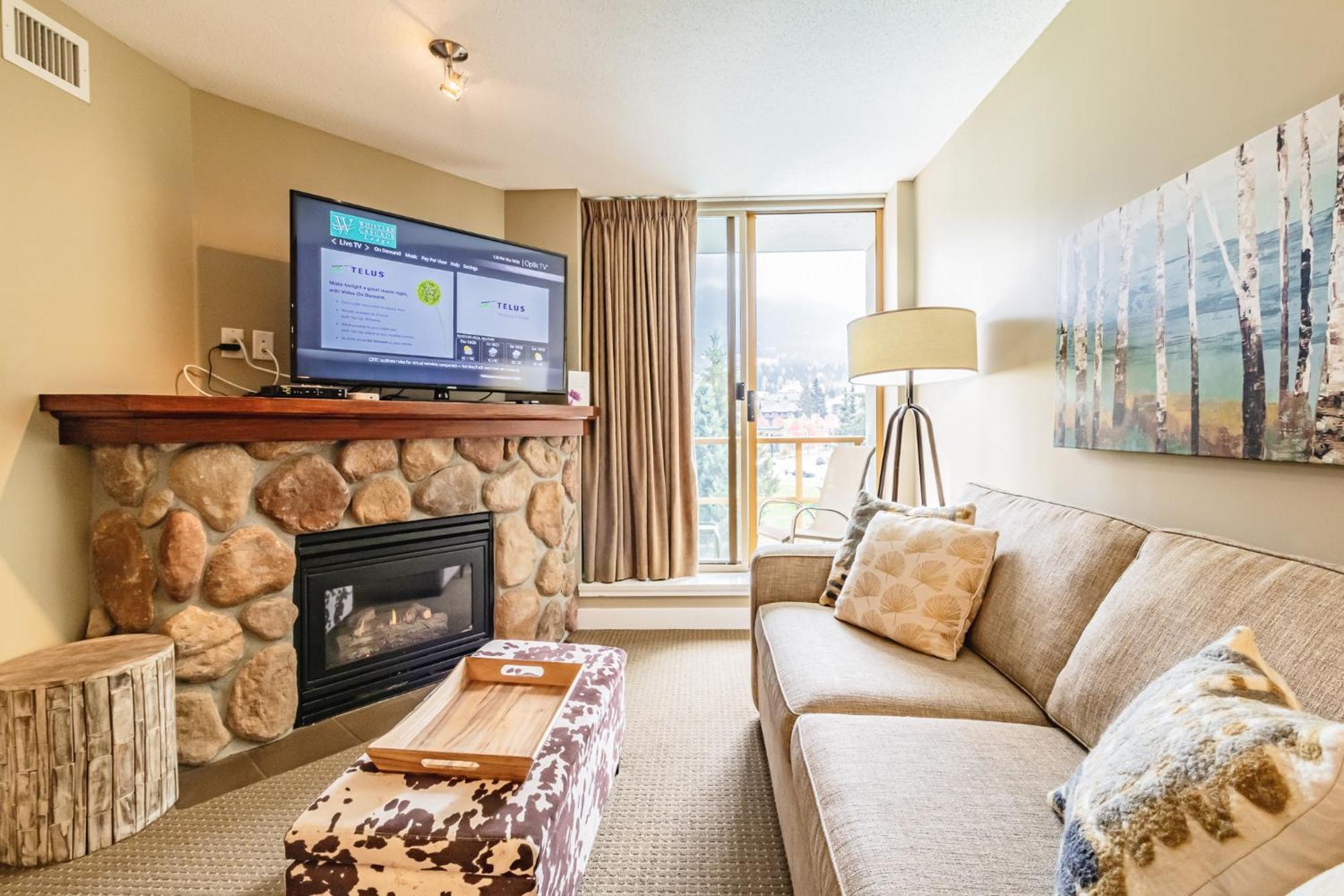 Cascade Lodge By Elevate Vacations Уистлер Экстерьер фото